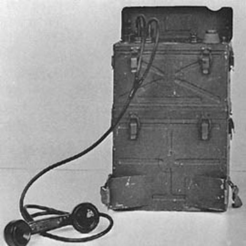labio Supervivencia Hornear 1 ene 1940 año - Radio SCR-300 de Motorola (Cinta de tiempo)
