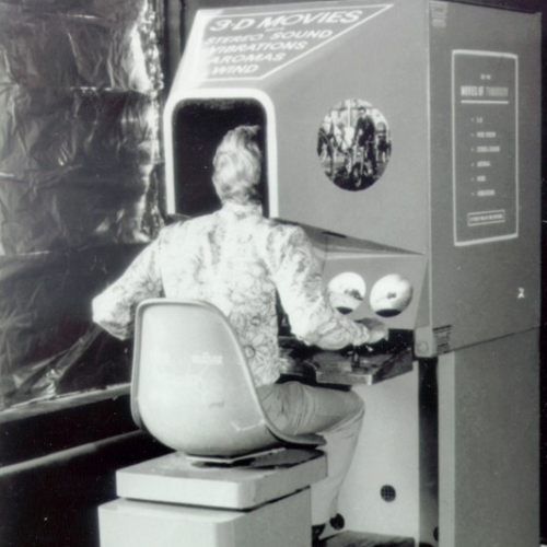 31 dic 1956 año - Sensorama Morton Heilig desarrolla este simulador que ...