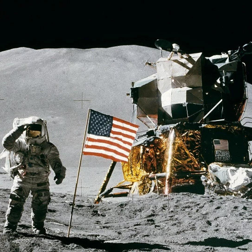 jul 21, 1969 - Первая высадка человека на Луну (Timeline)