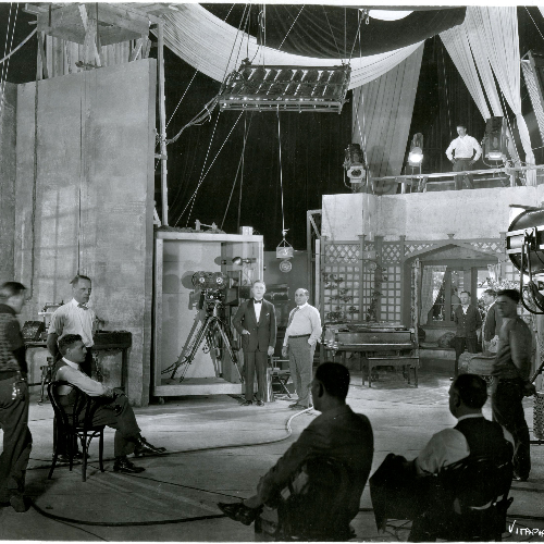 17h 15min May 8 1701 Y Motion Picture With Sound 1926 Timeline 