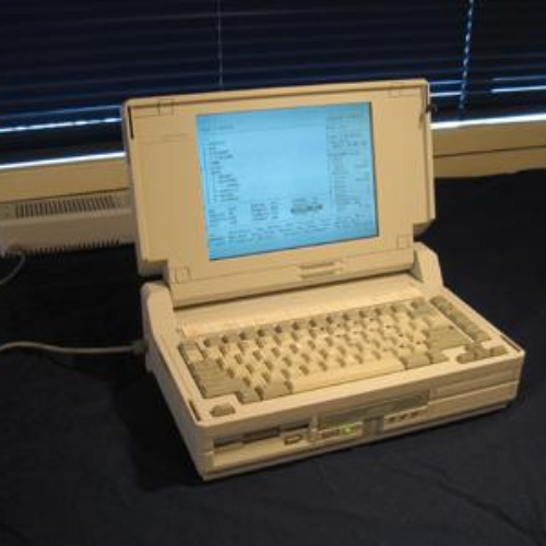 12 feb 1980 año Compaq Portable SLT/286 1903 (Cinta de tiempo)